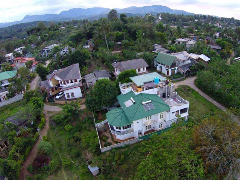 Winter Villa Канди Экстерьер фото